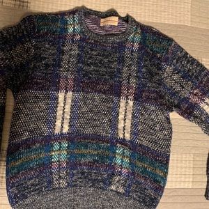 Vintage knit sweater
